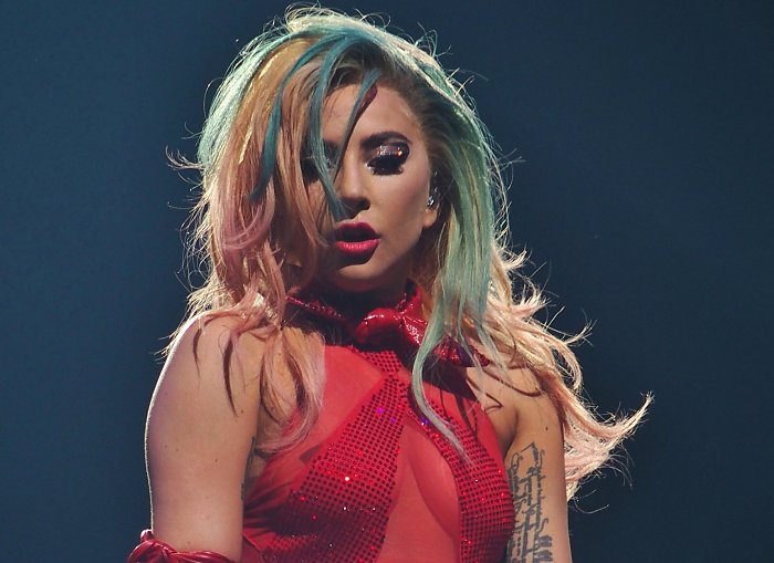 ‘a Star Is Born’ Review Lady Gaga Hits All The Right Notes Falseto